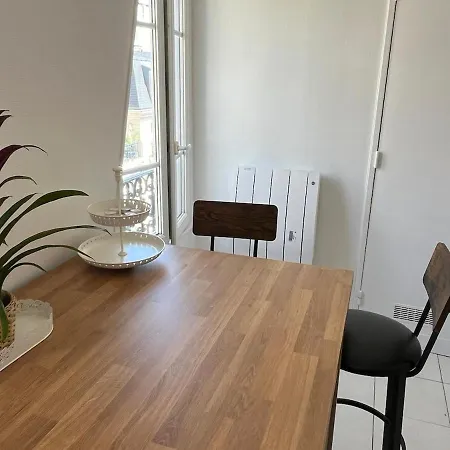 Superb With Eiffel Tower View * Paris
